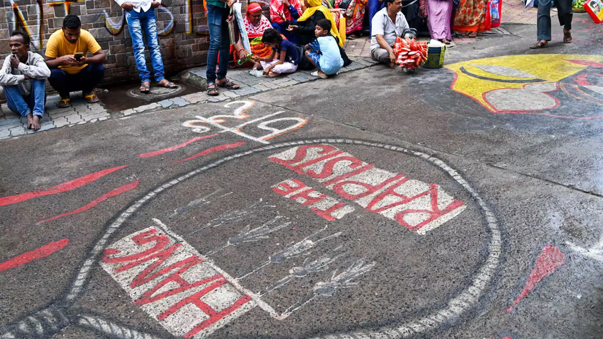 Kolkata: जूनियर डॉक्टरों ने कहा कि मांगें पूरी नहीं होने पर वे काम पर नहीं आएंगे