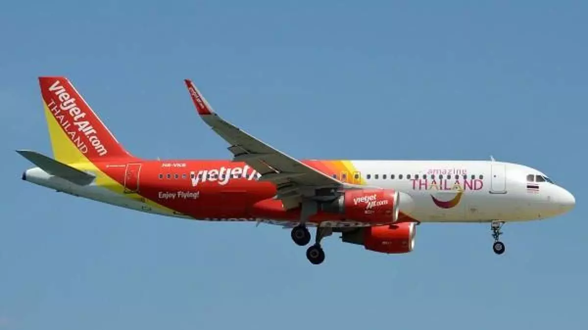 Vietjet Air को टिकट रद्द करने पर यात्री को 55 हजार रुपये देने का आदेश