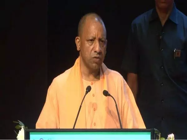 CM Yogi ने वन विभाग में चयनित अभ्यर्थियों को नियुक्ति पत्र वितरित किए