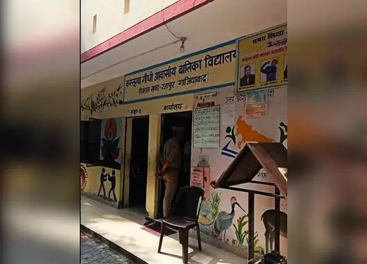 स्कूल के हॉस्टल से तीन छात्राएं लापता, पुलिस जांच में जुटी