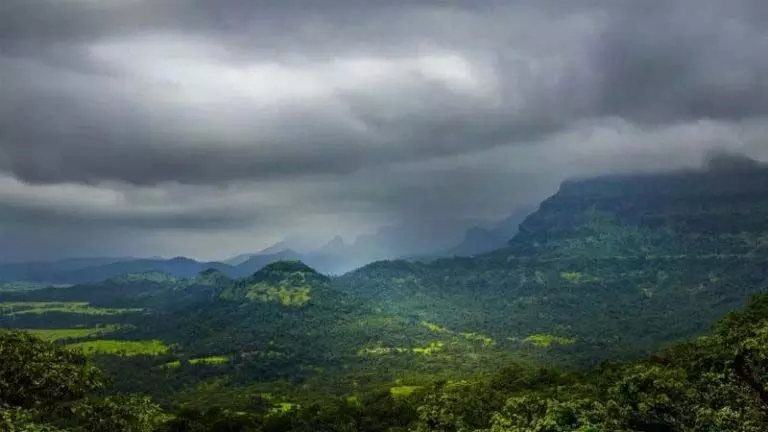 Weather: हिमाचल में इस दिन से कमजोर पड़ेगा मानसून