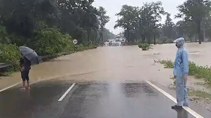 कलेक्टरों को बाढ़ ग्रस्त इलाकों की निगरानी रखने के निर्देश, CG में हो रही भारी बारिश