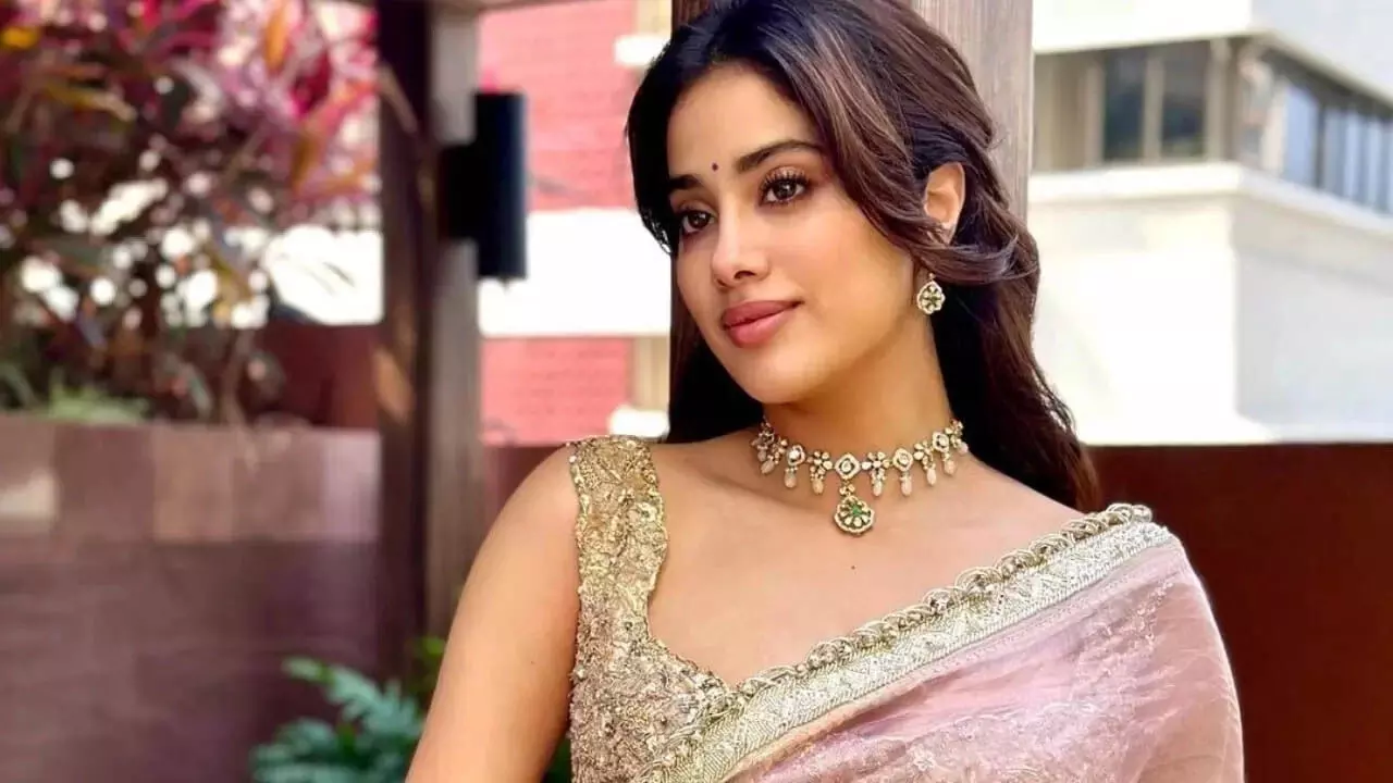 Janhvi Kapoor देवरा से अपना तेलुगु डेब्यू करना चाहती