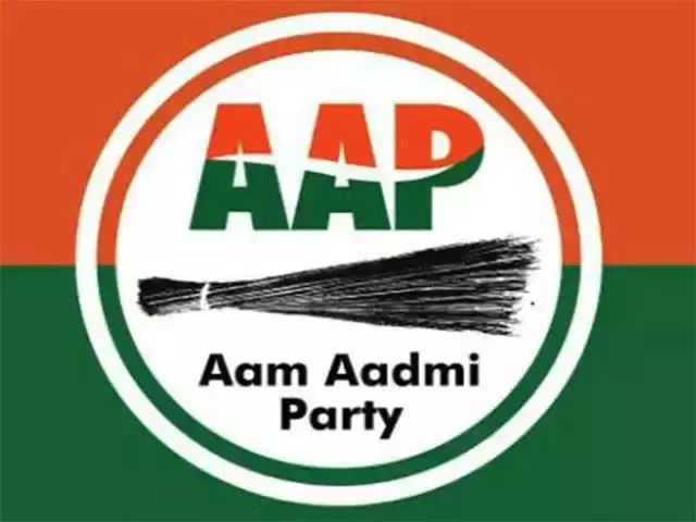 BIG BREAKING: AAP ने जारी की 11 उम्मीदवारों की सूची