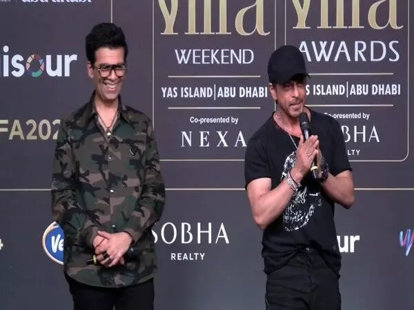 Shah Rukh Khan ने IIFA 2024 के प्री-इवेंट में करण जौहर को चिढ़ाया