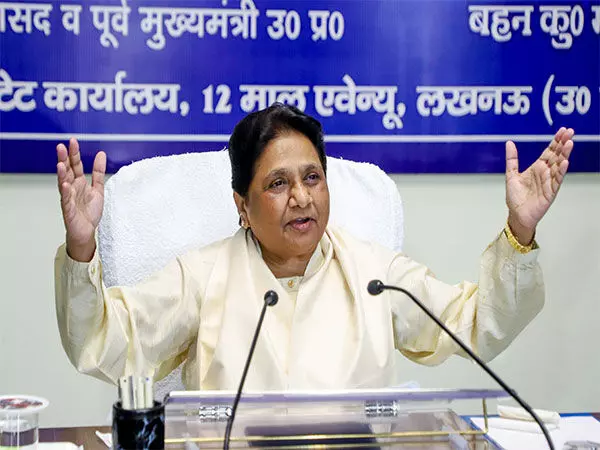 Mayawati ने आरक्षण पर राहुल गांधी के स्पष्टीकरण पर जवाब दिया