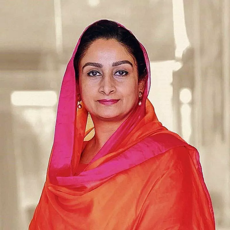 Harsimrat: राहुल को पहले ऑपरेशन ब्लूस्टार और सिख विरोधी दंगों के लिए माफी मांगनी चाहिए