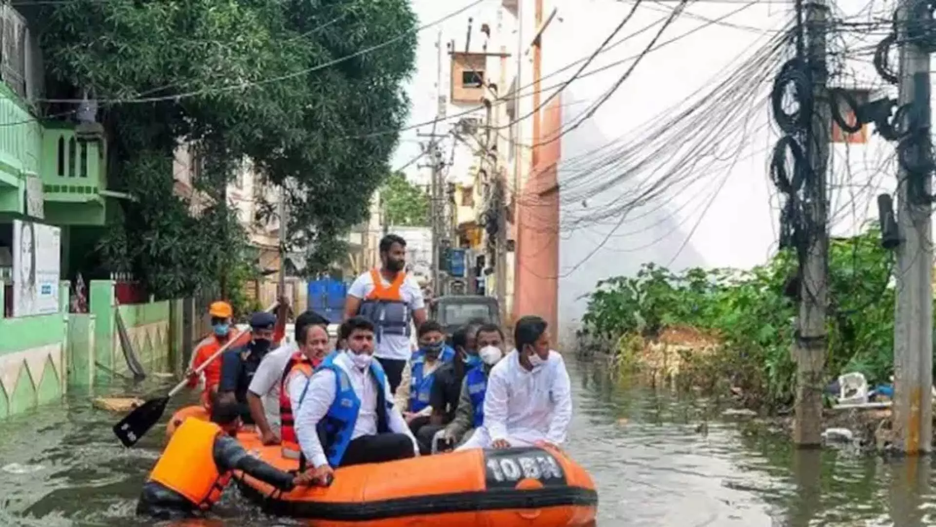 बाढ़ से हुए नुकसान का आकलन करने के लिए केंद्रीय टीम Telangana पहुंची