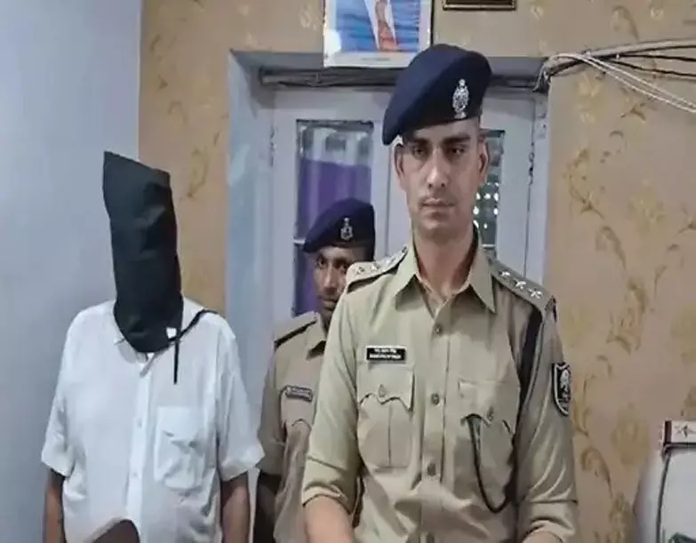 CRIME NEWS: रेलवे में नौकरी दिलाने के नाम पर की ठगी, ठगबाज गिरफ्तार