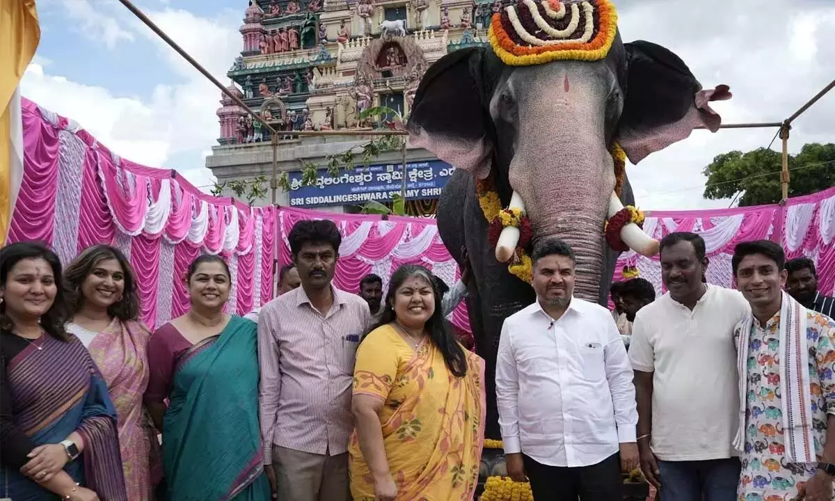 Yediyur मंदिर समारोहों के लिए यांत्रिक हाथी का उपयोग करने वाला पहला मंदिर