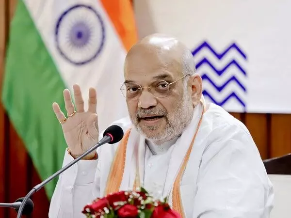 Amit Shah ने हिंदी दिवस के अवसर पर लोगों को हार्दिक शुभकामनाएं दीं