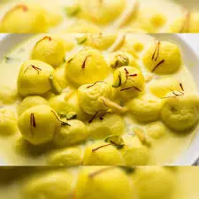 Rasmalai: चीज से बनी सबसे अच्छी मिठाइयों की सूची में शामिल है