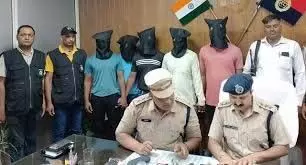 crime branch: क्राइम ब्रांच अधिकारी बनकर वकील से लूटपाट करने के आरोप में पांच गिरफ्तार