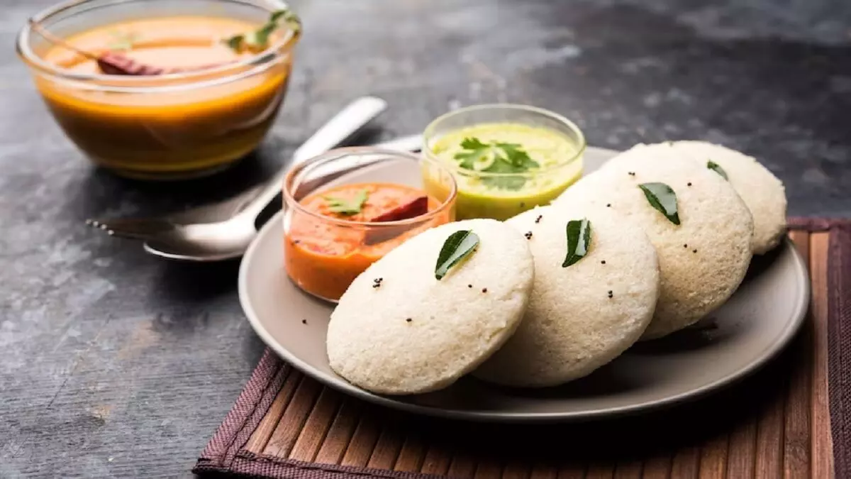 Idli : इस बार ट्राई करें स्टफ्ड इडली, जाने रेसिपी