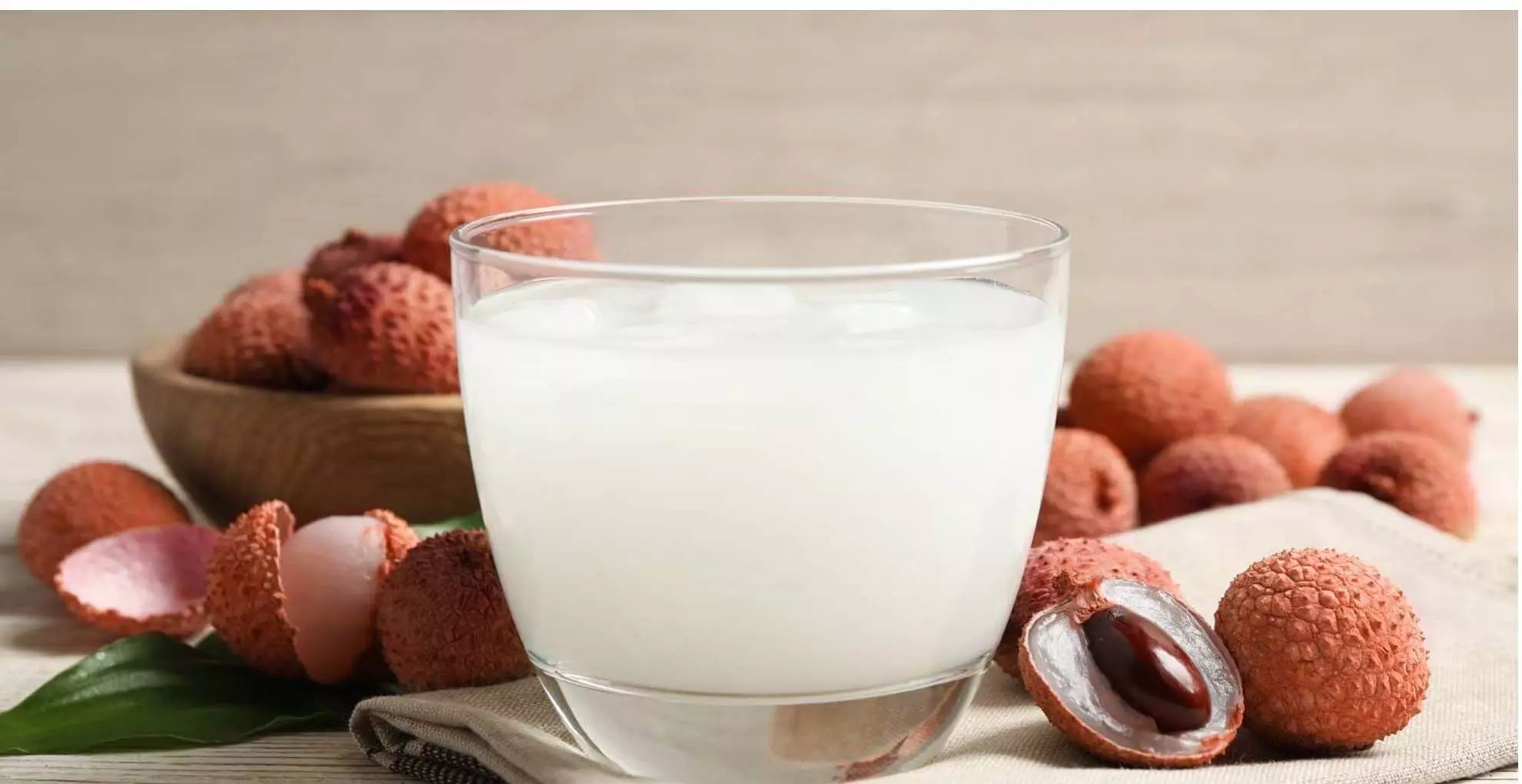 Litchi juice शरीर के लिए बेहद फायदेमंद