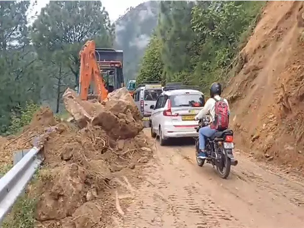 Nandprayag-Kothiyalsain road छोटे वाहनों की आवाजाही के लिए खोला गया