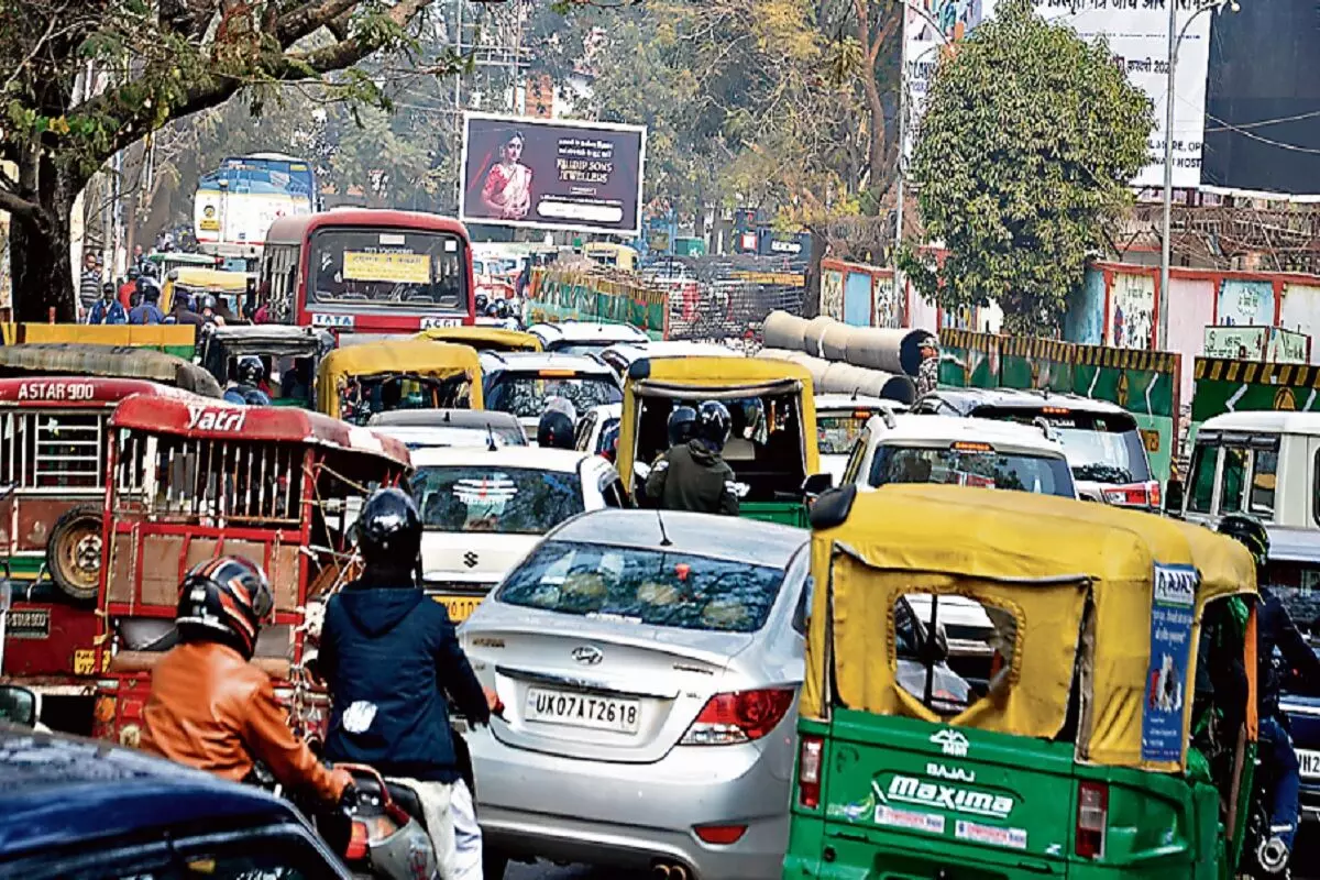 Jamshedpur : ड्राई रन से घंटों जाम रहा शहर का आधा हिस्सा