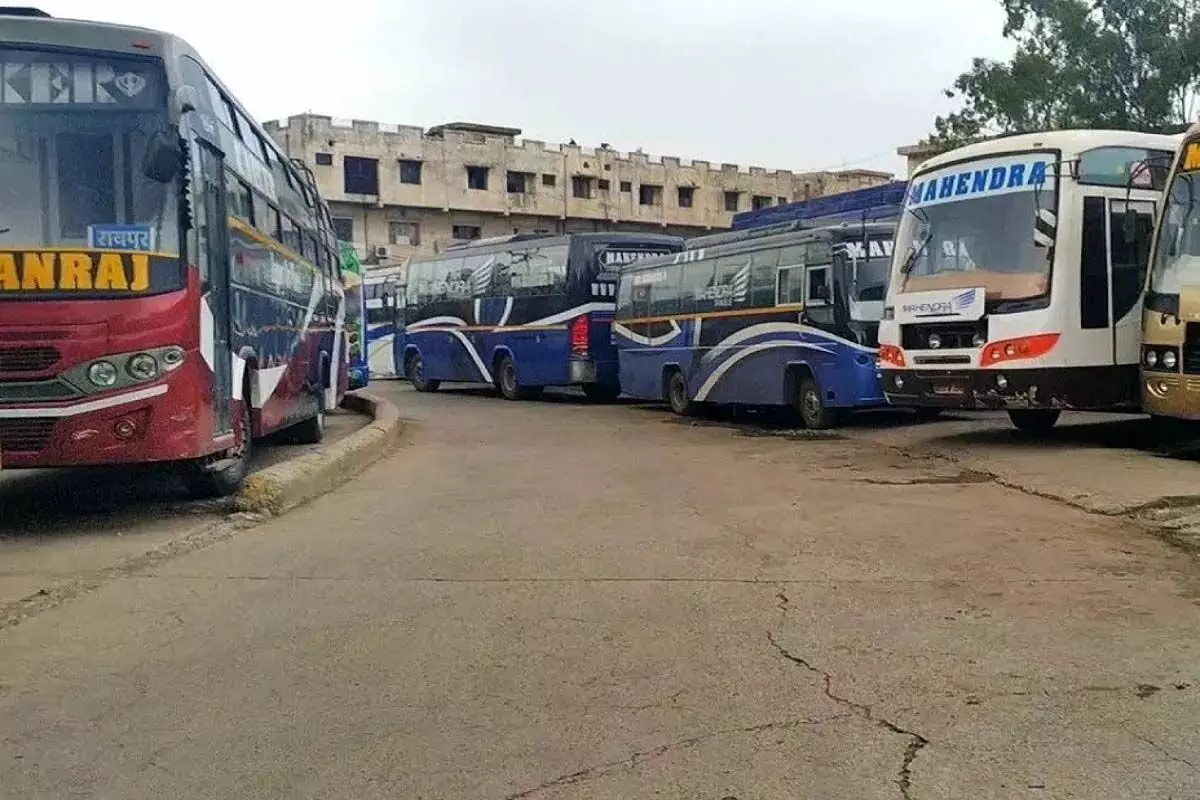 छत्तीसगढ़ और मध्यप्रदेश के बीच यात्रियों की सुविधा के लिए नये मार्गों पर चलेंगी यात्री बसें