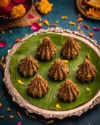 dry fruits-date modak: गणपति बप्पा का  सबसे प्रिय भोग,   शुगरफ्री ड्राई फ्रूट्स-खजूर मोदक