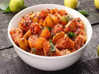 Sweet lemon का अचार घर पर आसानी से बनाया जा सकता