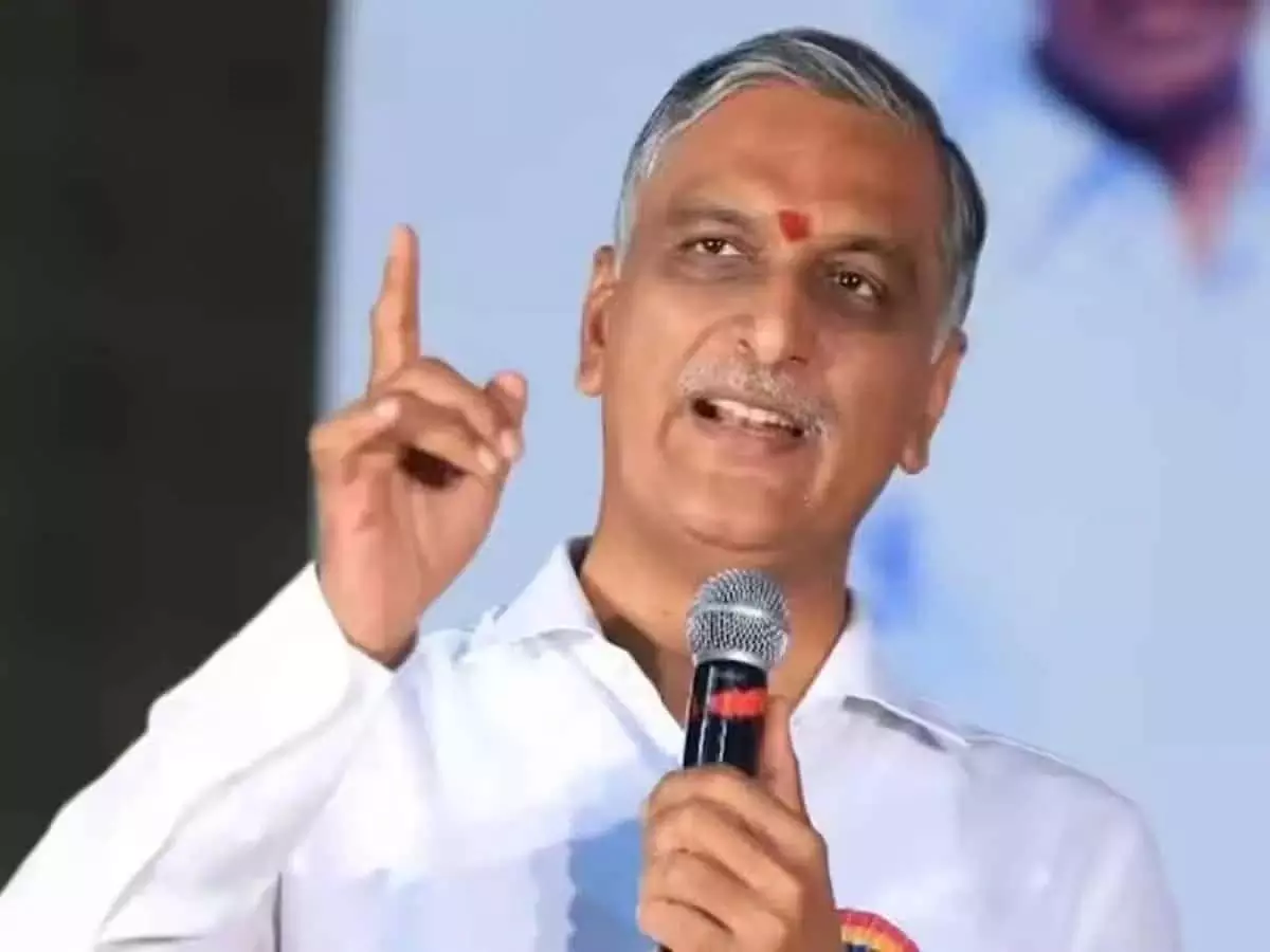 Harish Rao ने निजी शिक्षकों पर टिप्पणी को लेकर तेलंगाना के सीएम की आलोचना की