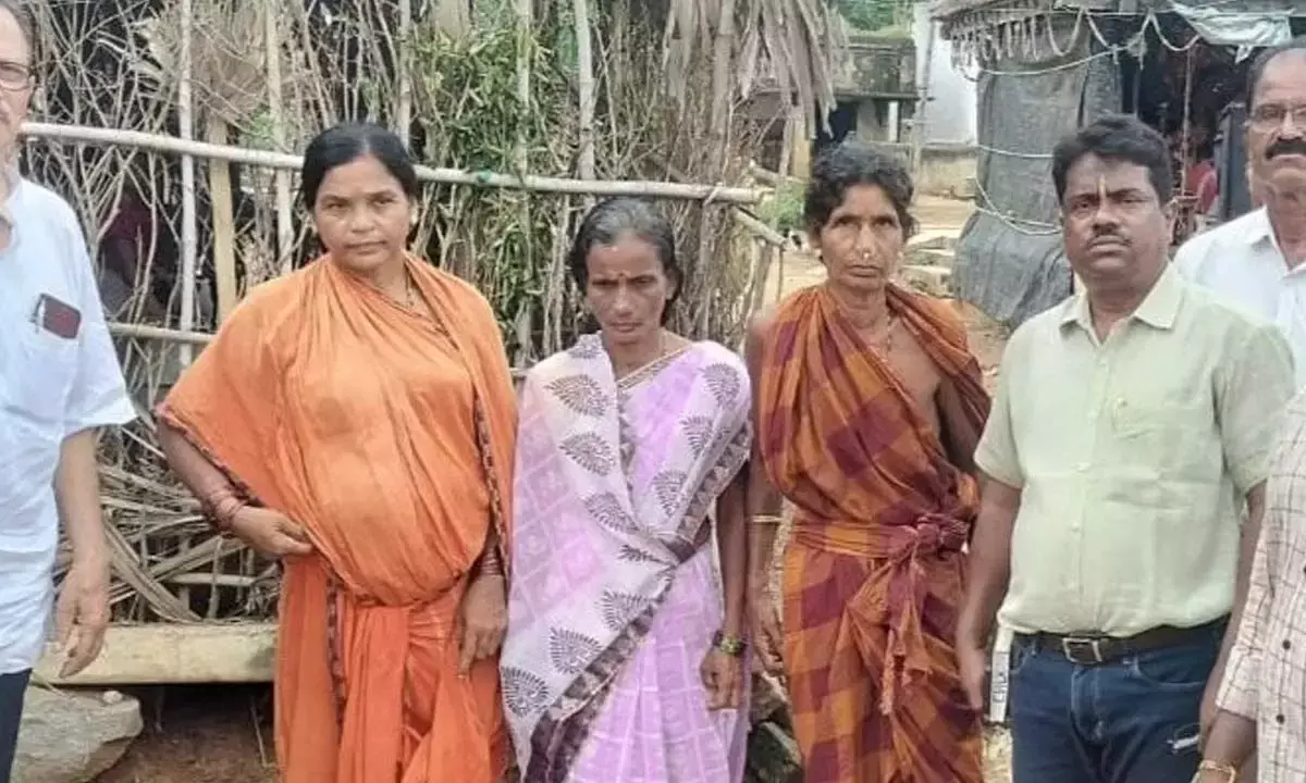 Odisha से आई आईडी शराब ने आंध्र प्रदेश के गांवों में ली जान