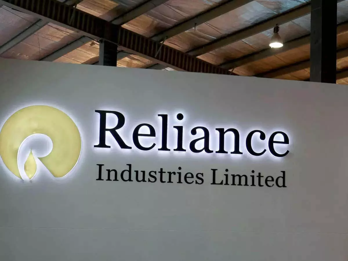 Reliance ने व्यापार क्षेत्र का 50% विस्तार किया