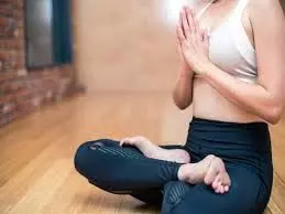 Yoga:  पेट में भारीपन जैसी समस्याओं से पाना चाहते हैं छुटकारा, तो शुरू करें ये योगासन