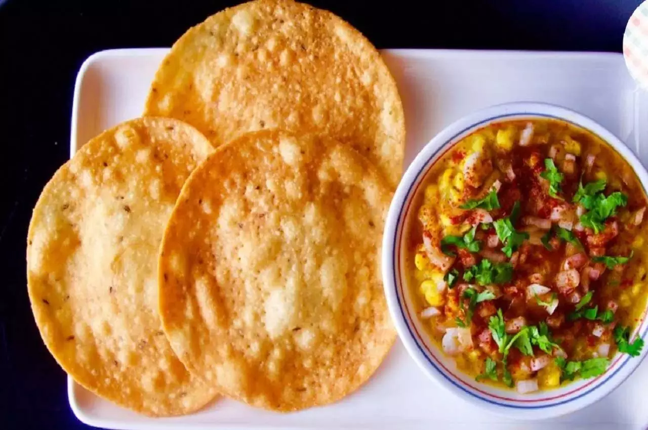 Dal Pakwan Recipe:  नाश्ते में हैवी खाना पसंद है तो ट्राई करें  दाल पकवान