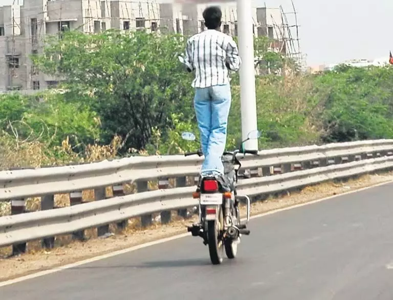 TN : चेन्नई के आगामी परिधीय रिंग रोड पर बाइक को सर्विस लेन तक ही सीमित रखा जाएगा