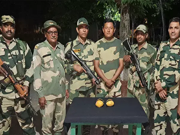 BSF ने रात के समय सीमा अभियान के दौरान तरनतारन में हेरोइन जब्त की