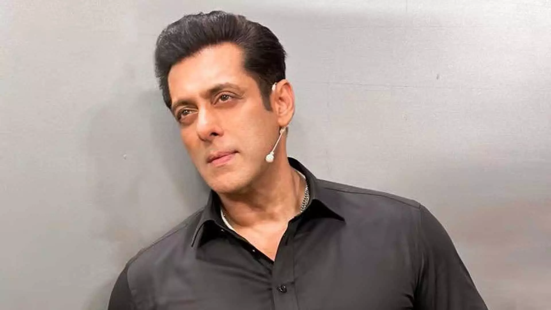 Salman Khans के मैनेजर ने फैंस को यूएस शो के बारे में फर्जी पोस्ट के खिलाफ चेतावनी दी