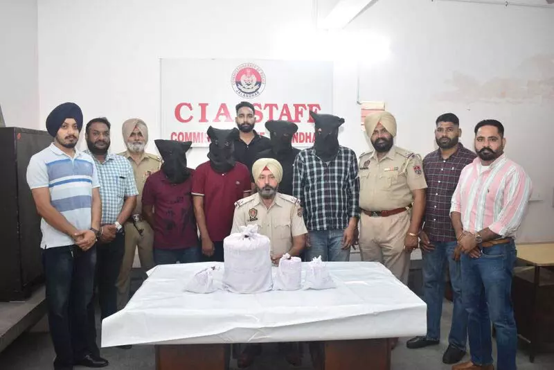 Jalandhar: 4 ड्रग तस्करों को गिरफ्तार किया, 10 किलो हेरोइन जब्त की, अंतरराष्ट्रीय गिरोह का भंडाफोड़