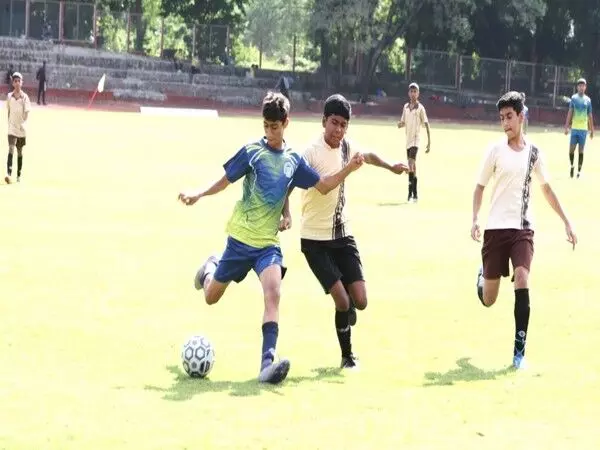 Loyola Football Cup 2024: शौर्य के पांच गोल की बदौलत कल्याणी स्कूल ने जीत दर्ज की