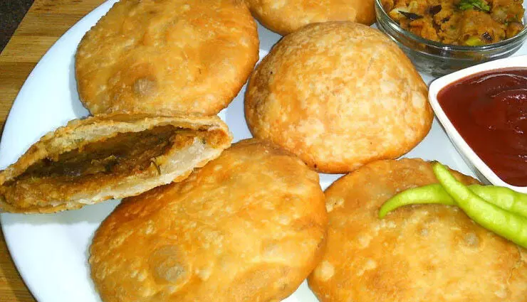 Masala Kachori : घर में आसानी से तैयार करें