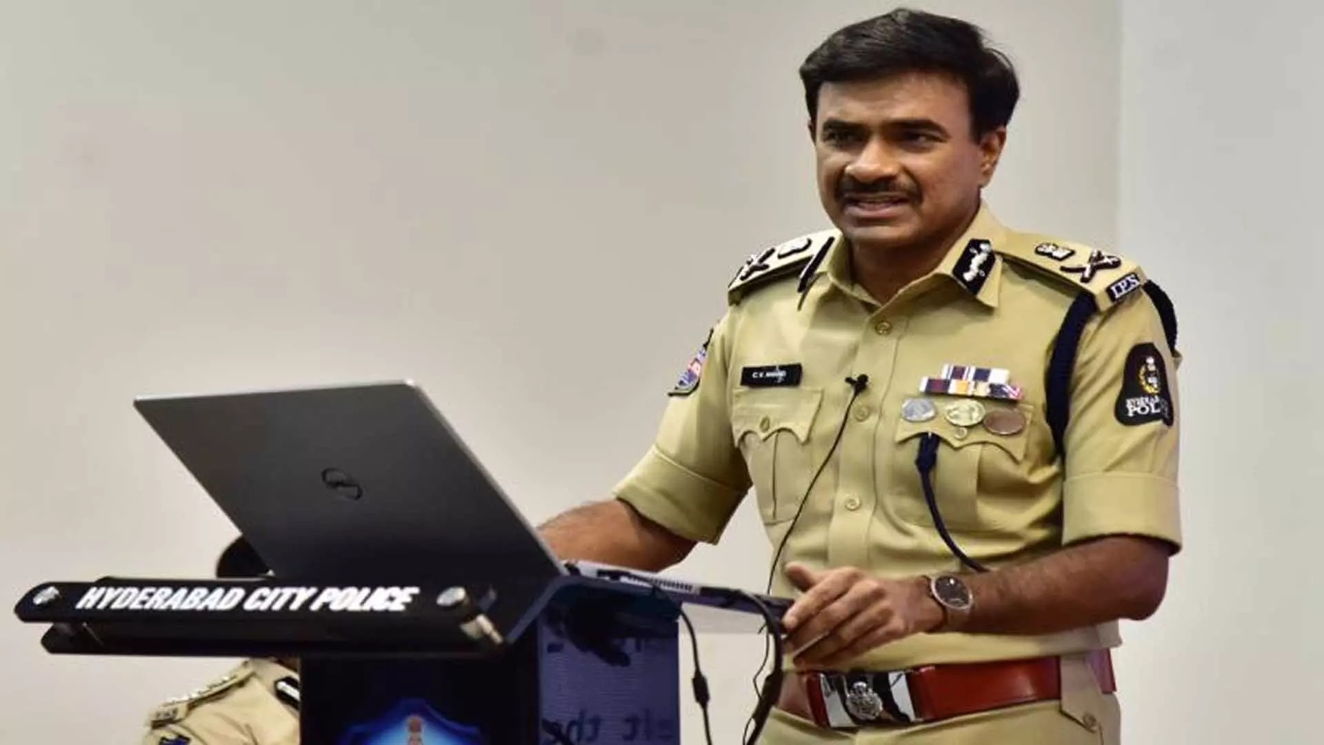 विसर्जन बंदोबस्त के लिए 25 हजार Hyderabad पुलिस ने 2 शिफ्ट में काम किया- सीवी आनंद