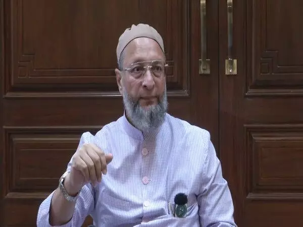 Owaisi ने एक राष्ट्र एक चुनाव को लेकर भाजपा पर निशाना साधा