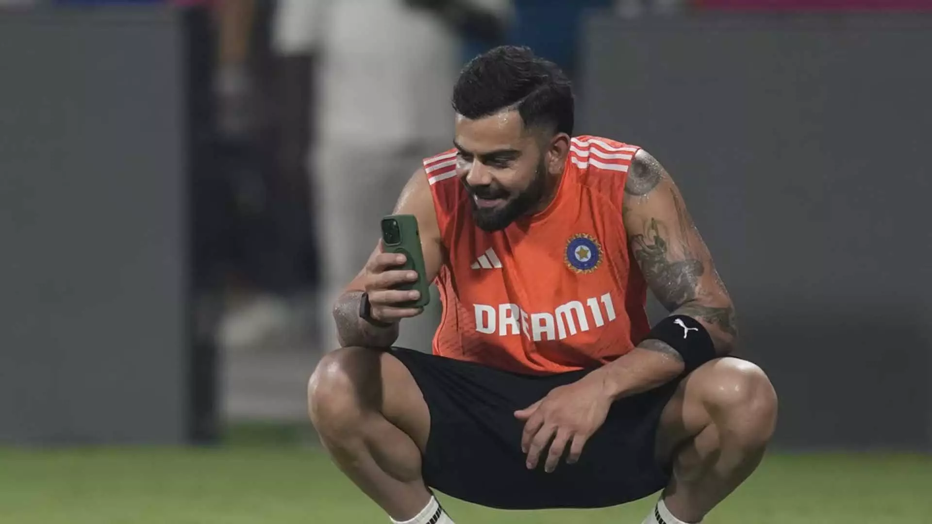 Virat Kohli ने रहस्यमयी सोशल मीडिया पोस्ट से फैंस को किया बेचैन