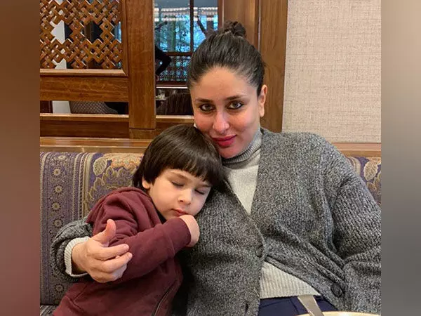 Kareena ने याद किया, पैपराज़ी द्वारा पीछा किए जाने पर तैमूर ने उनसे पूछा था कि क्या वह मशहूर हैं