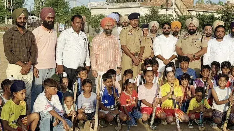 Punjab: हॉकी ओलंपियन पुलिस अधिकारी अगली पीढ़ी के खिलाड़ियों को प्रेरित कर रहे