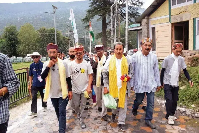 Himachal : जलवायु विज्ञानी ने कहा, संसाधनों का दोहन सीमित करें