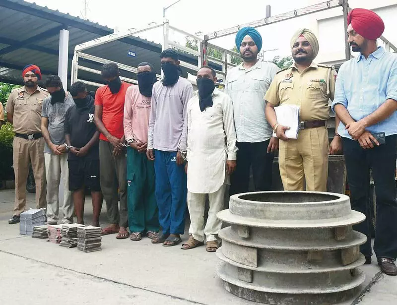 Chandigarh: चोरों के गिरोह का भंडाफोड़, 6 पुलिस के शिकंजे में