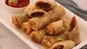 Street Style Spring Rolls: घर पर गेहूं के आटे से  बनाएं स्वादिष्ट डिश