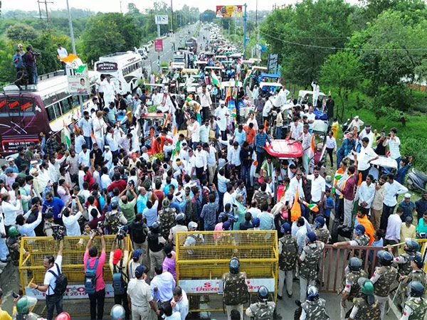 सोयाबीन का MSP 6000 रुपये प्रति क्विंटल करने की मांग, कांग्रेस ने निकाली किसान न्याय यात्रा