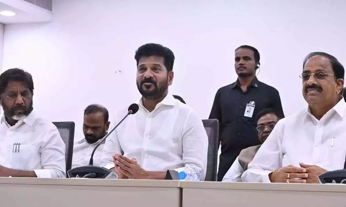 CM Revanth Reddy ने सिंगरेनी श्रमिकों के लिए त्यौहारी बोनस की घोषणा की