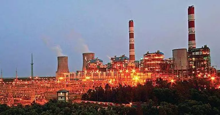 दर्लीपाली में NTPC प्लांट में राख निपटान को लेकर झड़प