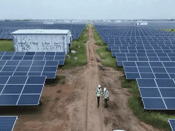 भारत ने महत्वाकांक्षी नवीकरणीय ऊर्जा लक्ष्य निर्धारित करने में Gujarat को अग्रणी स्थान दिया