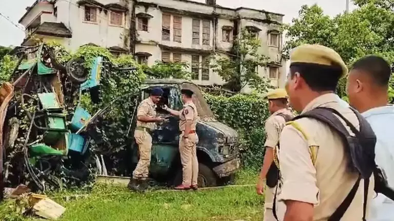 Manipur पुलिस ने रॉकेट हेड, मोर्टार और स्टन ग्रेनेड जब्त