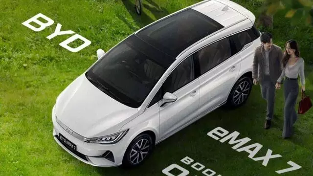 भारत में BYD eMax 7 इलेक्ट्रिक MPV की बुकिंग शुरू, देखें खास ऑफर