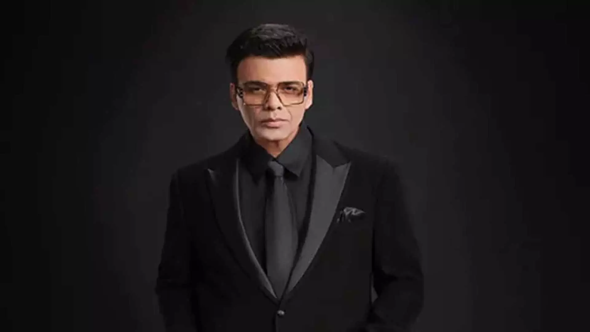 Karan Johar बड़े बजट की वेब सीरीज निर्देशित करने के लिए कर रहे हैं बातचीत